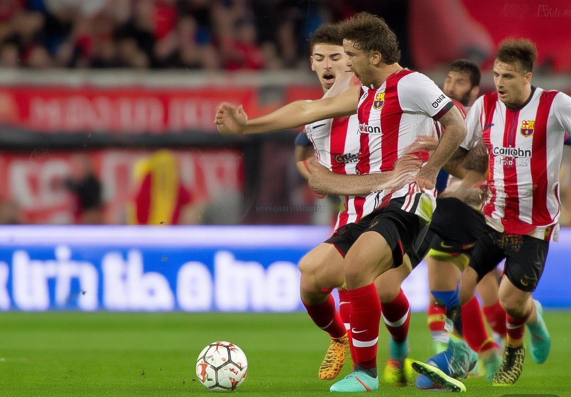 巴伦西亚VS巴塞隆拿：巅峰对决解析与战术分析(图1)